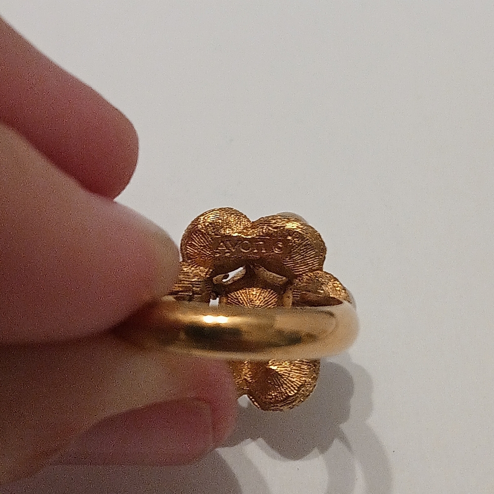 Vintage Avon Lustre Ring - Picture 4 of 6